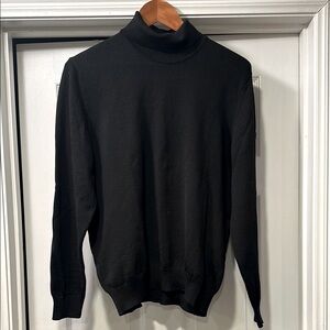 Men's Black Merino Wool Turtleneck Sweater size medium